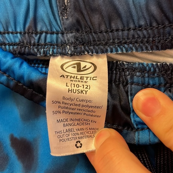 Athletic works blue and black Husky Boys shorts size Large (12-14) - Picture 3 of 4